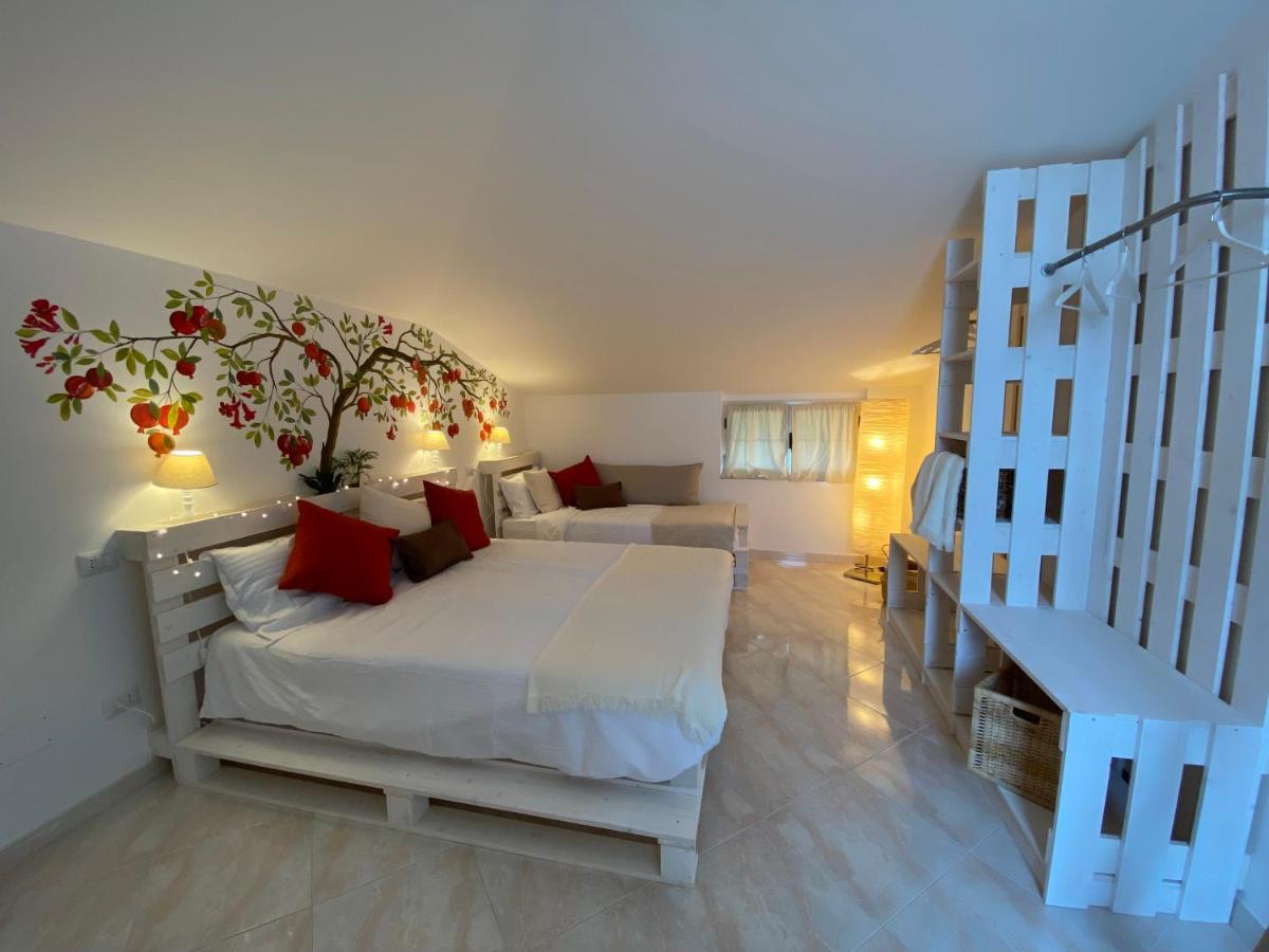 Alma Migrante Bed&Wine Hotel Telese Quarto foto